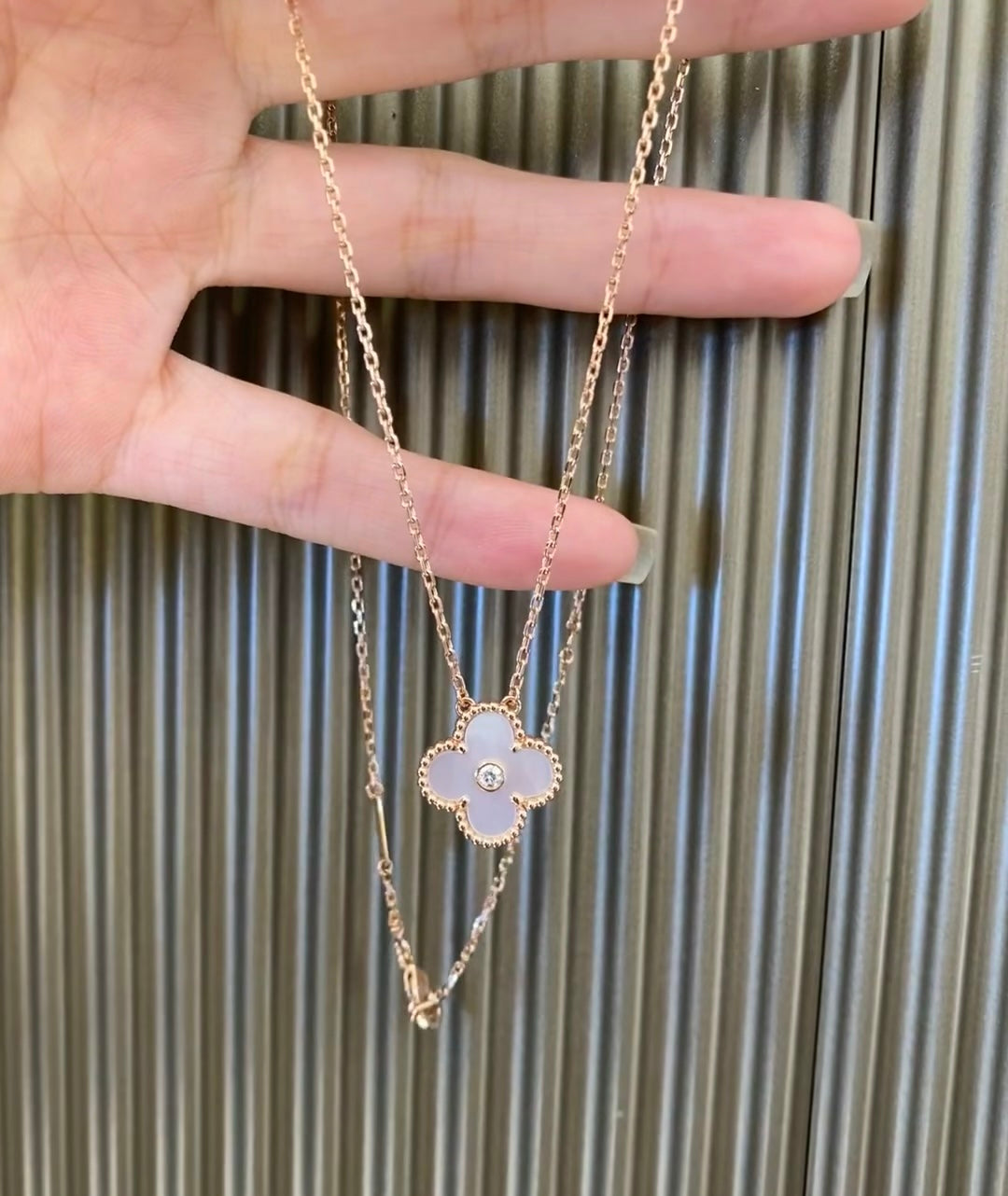 Flower Bracelet With Diamond